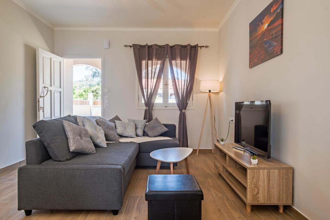 Villa Veneto Luxury Holidays Melíssia Dış mekan fotoğraf