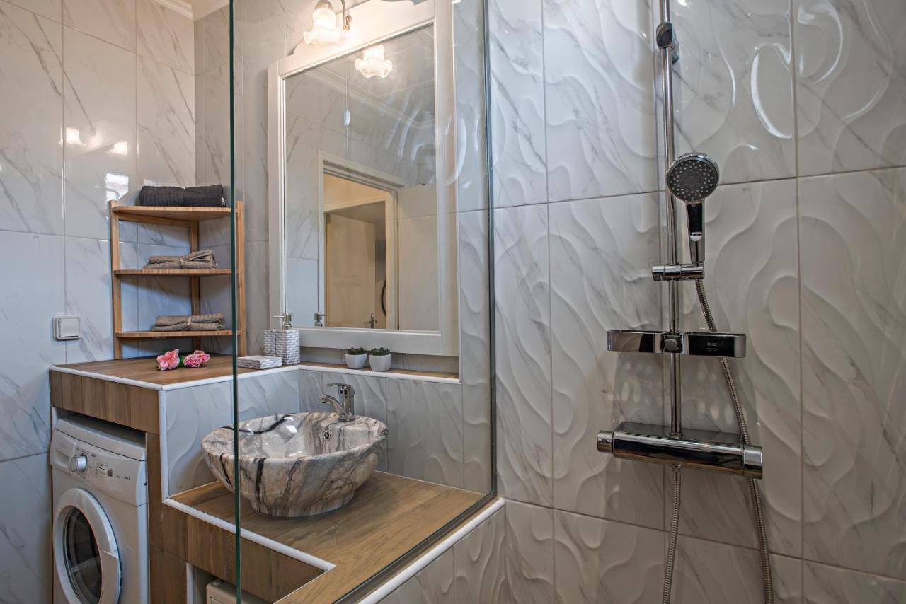 Villa Veneto Luxury Holidays Melíssia Dış mekan fotoğraf